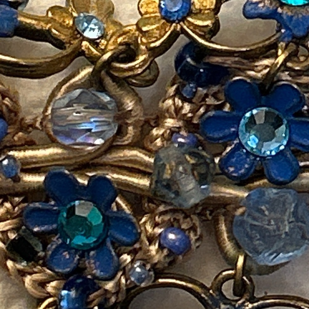 Michal Negrin Blue and Gold Floral Bracelet - Picture 4 of 13
